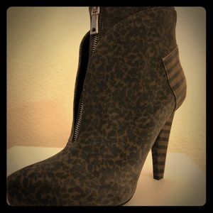Ankle boots